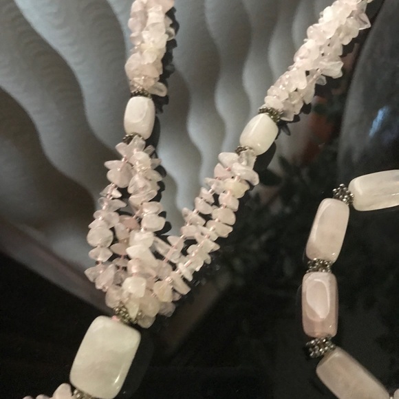 Genuine Rose Quartz Necklace and Bracelet set - Picture 3 of 9